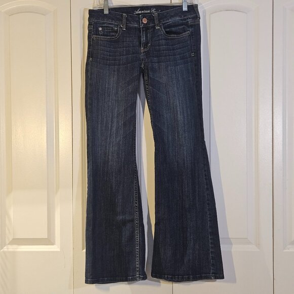 American Eagle Womens Jeans Size 4 AE Hipster Flare Jeans Medium/Dark Wash Y2K - Picture 1 of 6